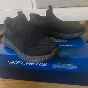 Skechers Boy's Elite Flex-Wasik Sneaker Size 3.5